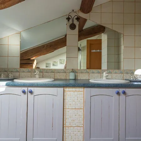 La Ferme De Menoun Thil (Haute-Garonne)