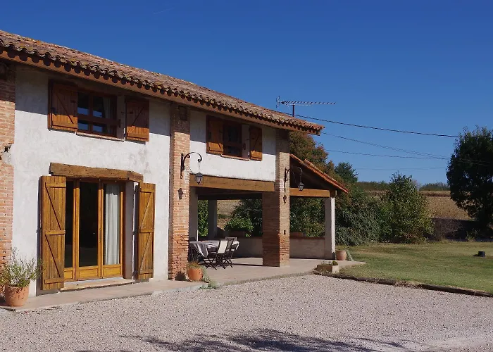 La Ferme De Menoun Thil (Haute-Garonne)
