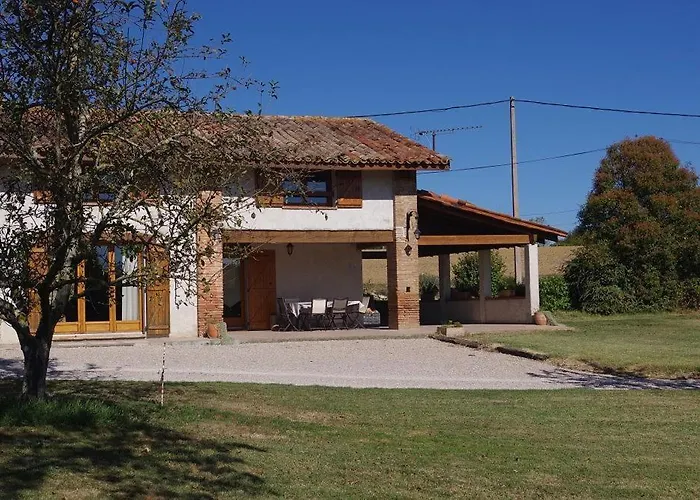La Ferme De Menoun Thil (Haute-Garonne)