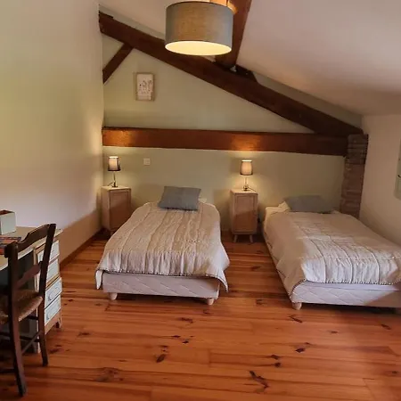 Casa de Férias La Ferme De Menoun Thil (Haute-Garonne)