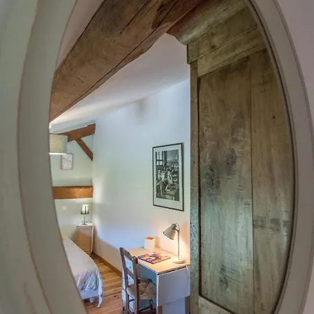 Casa de Férias La Ferme De Menoun